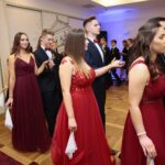 25.01.2020. Kielce. Studniówka Liceum im. św. Jadwigi Królowej / Wiktor Taszłow / Radio Kielce