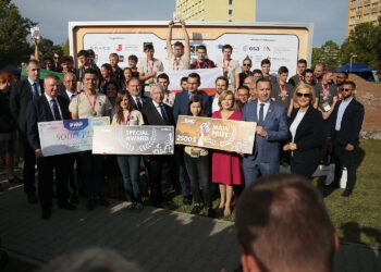 15.09.2019. Kielce. Premier Morawiecki gościem European Rover Challenge / Wiktor Taszłow / Radio Kielce