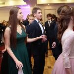 25.01.2020. Kielce. Studniówka Liceum im. św. Jadwigi Królowej / Wiktor Taszłow / Radio Kielce