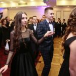 25.01.2020. Kielce. Studniówka Liceum im. św. Jadwigi Królowej / Wiktor Taszłow / Radio Kielce