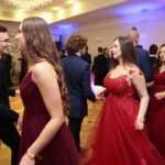 25.01.2020. Kielce. Studniówka Liceum im. św. Jadwigi Królowej / Wiktor Taszłow / Radio Kielce