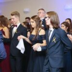 25.01.2020. Kielce. Studniówka Liceum im. św. Jadwigi Królowej / Wiktor Taszłow / Radio Kielce