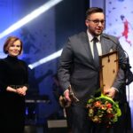 31.01.2020. Kielce. Gala finałowa 68. Plebiscytu świętokrzyskie Gwiazdy Sportu 2019. Na zdjęciu (od lewej): Anna Krupka - poseł,  Łukasz Michalski - członek zarządu AZS UJK Kielce / Wiktor Taszłow / Radio Kielce