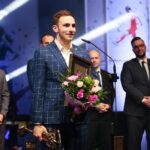 31.01.2020. Kielce. Gala finałowa 68. Plebiscytu Świętokrzyskie Gwiazdy Sportu 2019. Przemawia Mariusz Jurasik - olimpijczyk, Arkadiusz Moryto - PGE Vive Kielce / Wiktor Taszłow / Radio Kielce