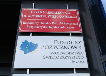 Urząd Marszałkowski Województwa Świętokrzyskiego. Regionalny Ośrodek Polityki Społecznej - Świętokrzyski Ośrodek Adopcyjny. Fundusz Pożyczkowy Województwa Świętokrzyskiego / Magdalena Blicharska / Radio Kielce