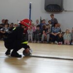 20.02.2020. Bałtów. Prezentacja strojów druhów z Akademii Małego Strażaka / Emilia Sitarska / Radio Kielce