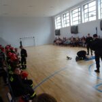 20.02.2020. Bałtów. Prezentacja strojów druhów z Akademii Małego Strażaka / Emilia Sitarska / Radio Kielce