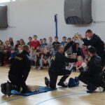 20.02.2020. Bałtów. Prezentacja strojów druhów z Akademii Małego Strażaka / Emilia Sitarska / Radio Kielce