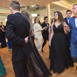 15.02.2020. Końskie. Studniówka II Liceum Ogólnokształcącego im. Marii Skłodowskiej-Curie w Końskich / Magdalena Galas-Klusek / Radio Kielce