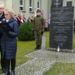 02.02.2020. Jędrzejów.  76 rocznica odbicia więźniów w Jędrzejowie. Przemawia Maria Barańska - wicestarosta jędrzejowski / Ewa Pociejowska-Gawęda / Radio Kielce