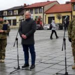 23.02.2020 Małogoszcz. 157. rocznica bitwy pod Małogoszczem. Przemawia Mariusz Piotrowski - burmistrz Małogoszcza / Ewa Pociejowska-Gawęda / Radio Kielce