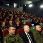 28.02.2020 Włoszczowa. Spotkanie edukacyjne dotyczące cichociemnych. Na zdjęciu od lewej: płk Grzegorz Motak - dowódca 10. Świętokrzyskiej Brygady Obrony Terytorialnej, Łukasz Karpiński - wicestarosta włoszczowski, Sławomir Szklarz i Rafał Żelichowski / Ewa Pociejowska-Gawęda / Radio Kielce