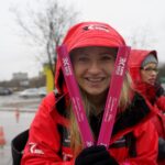 04.02.2020. Kielce. Akcja rozdawania odblasków przez Radio Kielce. Na zdjęciu: Izabela Mortas - Radio Kielce / Piotr Kwaśniewski / Radio Kielce