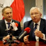 06.02.2020. Kielce. Konferencja wojewody i wiceministra rodziny, pracy i polityki społecznej. Na zdjęciu (od lewej): Rafał Nowak - wicewojewoda świętokrzyski, Agata Wojtyszek - poseł PiS,