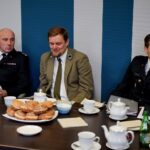 20.02.2020 Kielce. Spotkanie inicjujące projekt Radia Kielce - „Strefa munduru”. Od lewej:  bryg. Grzegorz Rajca - zastępca Wojewódzkiego Komendanta Państwowej Straży Pożarnej w Kielcach,    Paweł Kosin - Regionalna Dyrekcja Lasów Państwowych w Radomiu, mł. bryg. mgr inż. Mariusz Góra - zastępca Komendanta Miejskiego Państwowej Straży Pożarnej w Kielcach / Piotr Kwaśniewski / Radio Kielce