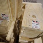 25.02.2020. Kielce. Budki lęgowe dla sikorek i jerzyków / Kamil Król / Radio Kielce