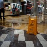 03.02.2020 Kielce. Awaria rury wodociągowej w Galerii Korona / Michał Kita / Radio Kielce