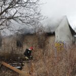 20.02.2020. Kielce. Pożar pustostanu przy ul. Zapłotek / Jarosław Kubalski / Radio Kielce