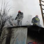 20.02.2020. Kielce. Pożar pustostanu przy ul. Zapłotek / Jarosław Kubalski / Radio Kielce