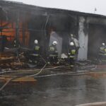 10.02.2020. Kornica. Pożar zakładu drzewnego przy ulicy Przemysłowej / Jarosław Kubalski / Radio Kielce