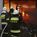 10.02.2020. Kornica. Pożar zakładu drzewnego przy ulicy Przemysłowej / Jarosław Kubalski / Radio Kielce