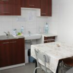 09.02.2020 Kazimierza Wielka. Kuchnia w Samorządowej Szkole Podstawowej nr 1 im. Hugona Kołłątaja po remoncie / Marta Gajda / Radio Kielce