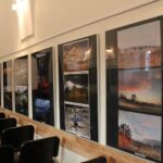 09.02.2020 Pińczów. Wystawa będącą pokłosiem 23. edycji Ogólnopolskiego Przeglądu Fotograficznego „Ponidzie 2019” / Marta Gajda / Radio Kielce