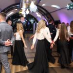 08.02.2020 Grzybów. Studniówka Zespołu Szkół w Połańcu / Marta Gajda / Radio Kielce