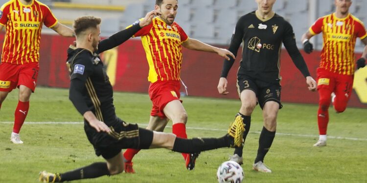 08.02.2020 Kielce. Mecz Korona Kielce - Górnik Zabrze. Milan Radin / Jarosław Kubalski / Radio Kielce