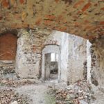 10.02.2020 Podzamcze Piekoszowskie. Ruiny pałacu Tarłów / Jarosław Kubalski / Radio Kielce