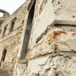 10.02.2020 Podzamcze Piekoszowskie. Ruiny pałacu Tarłów / Jarosław Kubalski / Radio Kielce