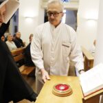 13.02.2020 Kielce. Relikwie świętej siostry Faustyny Kowalskiej zostały przekazane do ŚCO. Prof. Stanisław Gód - dyrektor śCO / Jarosław Kubalski / Radio Kielce