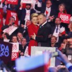 15.02.2020. Warszawa. Konwencja PiS - inauguracja kampanii wyborczej prezydenta Andrzeja Dudy. Na zdjęciu: Andrzej Duda, prezydent RP ubiegający się o reelekcję wraz z małżonką Agatą Kornhauser-Dudą / Jarosław Kubalski / Radio Kielce