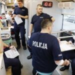 18.02.2020 Kielce. Policjanci oddają krew w ramach akcji "Nie Rozlewaj Krwi Na Drodze" / Jarosław Kubalski / Radio Kielce