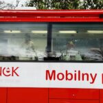 18.02.2020 Kielce. Policjanci oddają krew w ramach akcji "Nie Rozlewaj Krwi Na Drodze" / Jarosław Kubalski / Radio Kielce