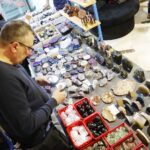 23.02.2020 Kielce. KCK. Ogólnopolska Giełda Minerałów, Skamieniałości i Wyrobów Jubilerskich / Jarosław Kubalski / Radio Kielce