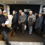 25.02.2020 Radio Kielce. Redakcja rozdawała słuchaczom budki lęgowe dla ptaków / Jarosław Kubalski / Radio Kielce