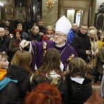 26.02.2020 Kielce. Popielec. Środa Popielcowa. Msza w katedrze. Biskup Andrzej Kaleta / Jarosław Kubalski / Radio Kielce