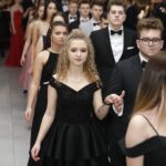 08.02.2020 Starachowice. Studniówka I LO w Skarżysku-Kamiennej / Jarosław Kubalski / Radio Kielce