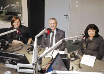 18,02.2020 Radio Kielce. Punkty Widzenia. Iwona Kijewska - dyrektor ZSZ nr 3 w Kielcach, Kazimierz Mądzik - kurator oświaty i Barbara Dziedzic - dyrektor SODMiDN w Kielcach / Jarosław Kubalski / Radio Kielce