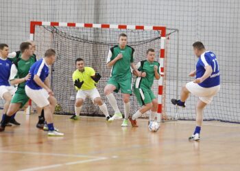 22.02.2020 Kielce. Mistrzostwa Polski Wyższych Seminariów Duchownych i Zakonnych w halowej piłce nożnej. Mecz Sandomierz - Gniezno / Jarosław Kubalski / Radio Kielce