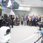 26.02.2020 Kielce. Centrum Mediów UJK. Studio telewizyjne dla studentów dziennikarstwa / Jarosław Kubalski / Radio Kielce