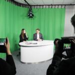 26.02.2020 Kielce. Centrum Mediów UJK. Studio telewizyjne dla studentów dziennikarstwa. Rektor UJK prof. Jacek Semaniak / Jarosław Kubalski / Radio Kielce