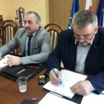 07.02.2020. Wilczyce. Sesja Rady Gminy w Wilczycach. Na zdjęciu (od lewej): Jan Roźmiej - przewodniczący Rady Gminy w Wilczycach i Dariusz Chmiel - wiceprzewodniczący Rady Gminy w Wilczycach / Grażyna Szlęzak-Wójcik / Radio Kielce