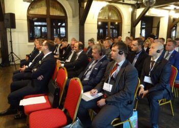 21.02.2020. Ostrowiec Świętokrzyski. Konferencja "Metalove" dla branż metalowo-maszynowych / Emilia Sitarska / Radio Kielce