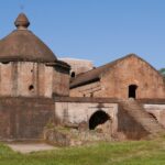 Indie Północno-Wschodnie / Danuta Rasała i Sławomir Skowron