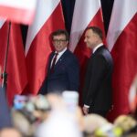 07.02.2020. Włoszczowa. Wizyta prezydenta RP Andrzeja Dudy. Na zdjęciu (od lewej): Dariusz Czechowski - starosta włoszczowski i Andrzej Duda - prezydent RP / Wiktor Taszłow / Radio Kielce