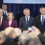 07.02.2020. Włoszczowa. Wizyta prezydenta RP Andrzeja Dudy. Na zdjęciu (od lewej): Andrzej Bętkowski - marszałek województwa świętokrzyskiego, Anna Krupka - wiceminister sportu, Zbigniew Koniusz - wojewoda świętokrzyski i Andrzej Duda - prezydent RP / Wiktor Taszłow / Radio Kielce