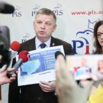 10.02.2020. Kielce. Konferencja PiS. Na zdjęciu (od lewej): Jarosław Rusiecki - senator, Agata Wojtyszek -poseł / Wiktor Taszłow / Radio Kielce