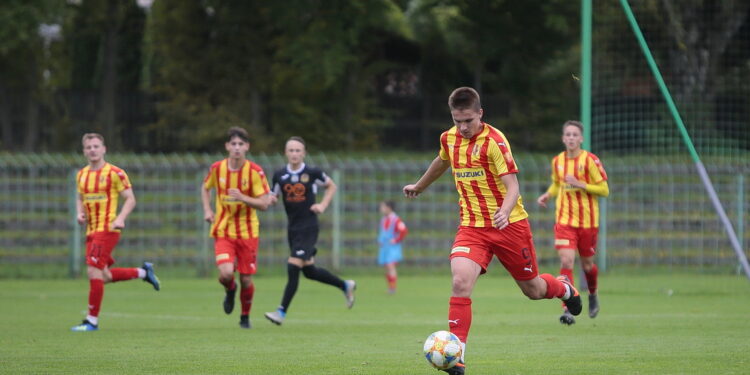 28.09.2019. Kielce. Derby regionu świętokrzyskiego. Korona II Kielce - KSZO Ostrowiec / Wiktor Taszłow / Radio Kielce